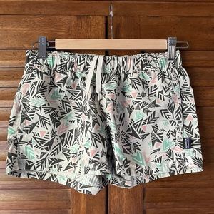 Patagonia Barely Baggies XS (Aztec)